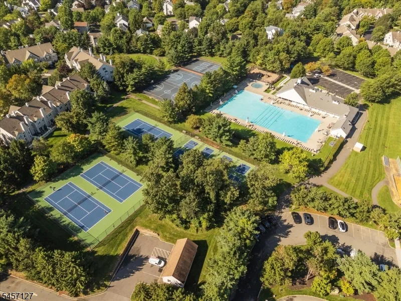 24 Benedict Cres Bernards, NJ 07920