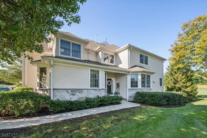 24 Benedict Cres Bernards, NJ 07920