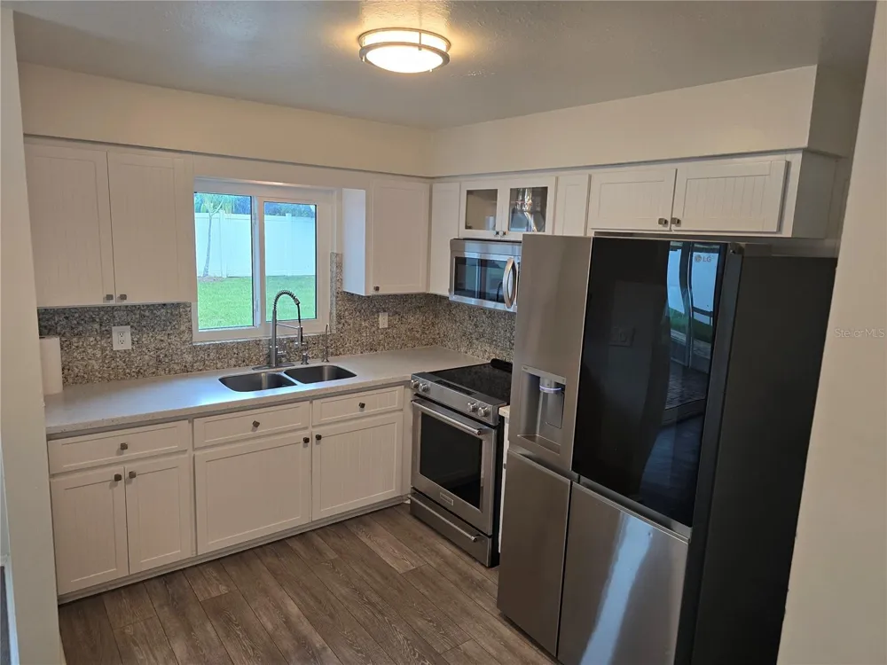 5420 STARWOOD PLACE Sarasota, FL 34232