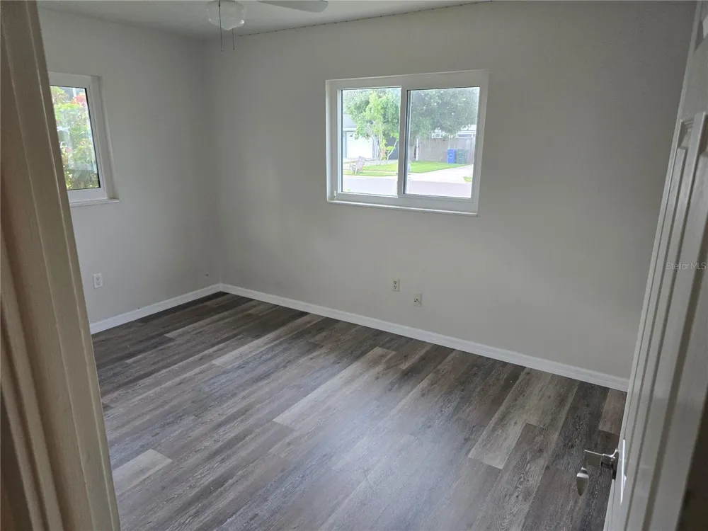 5420 STARWOOD PLACE Sarasota, FL 34232