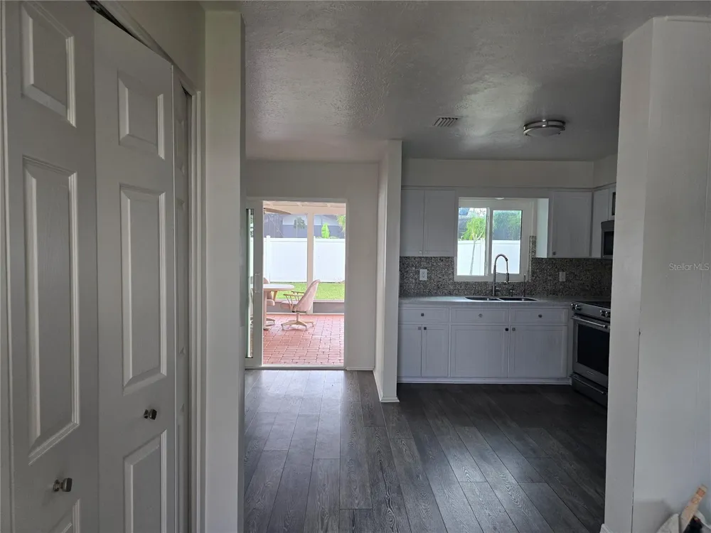 5420 STARWOOD PLACE Sarasota, FL 34232