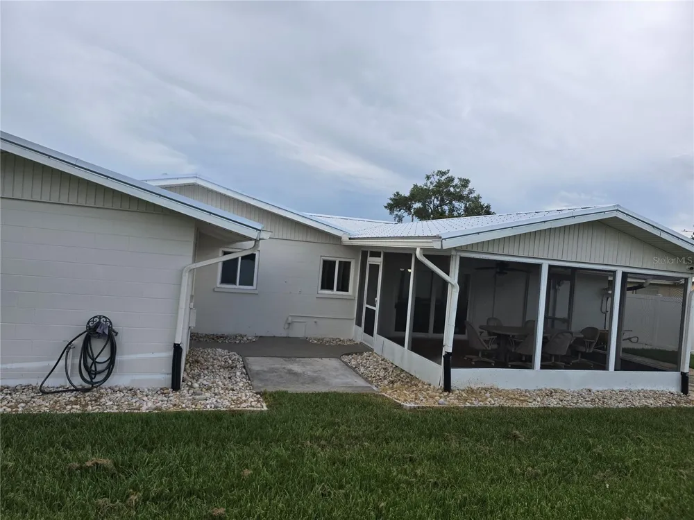 5420 STARWOOD PLACE Sarasota, FL 34232