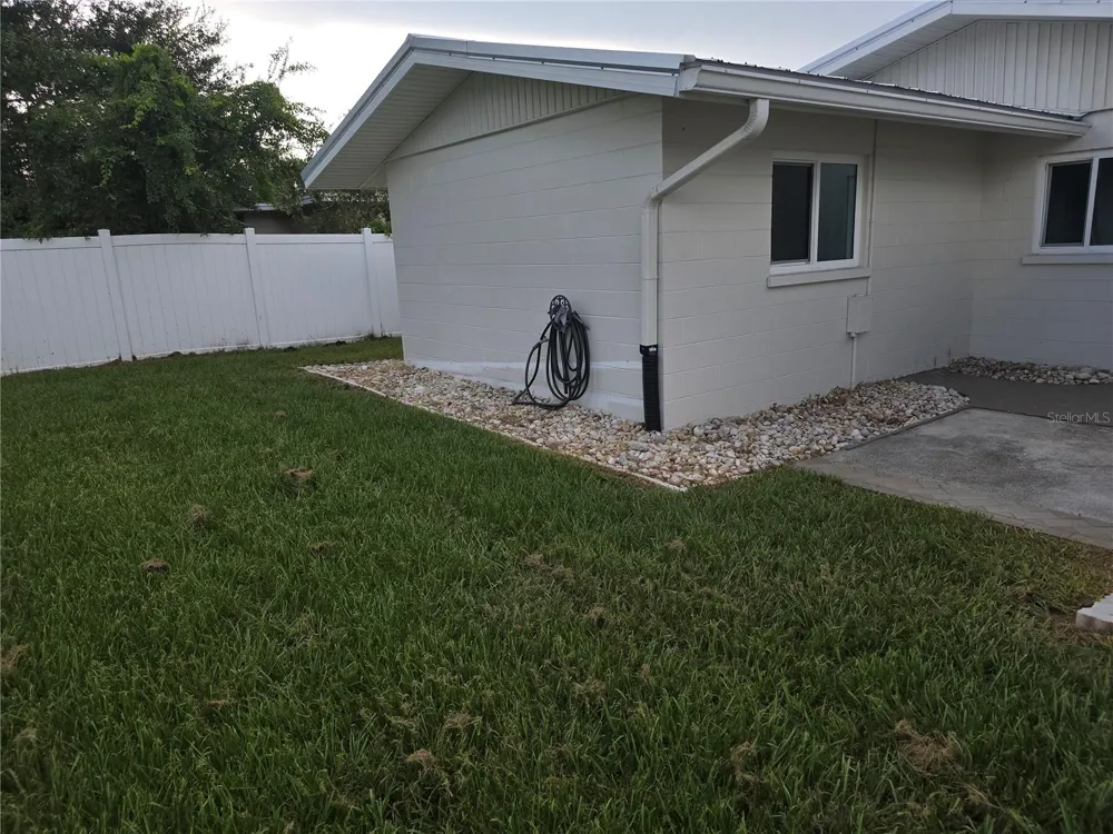 5420 STARWOOD PLACE Sarasota, FL 34232