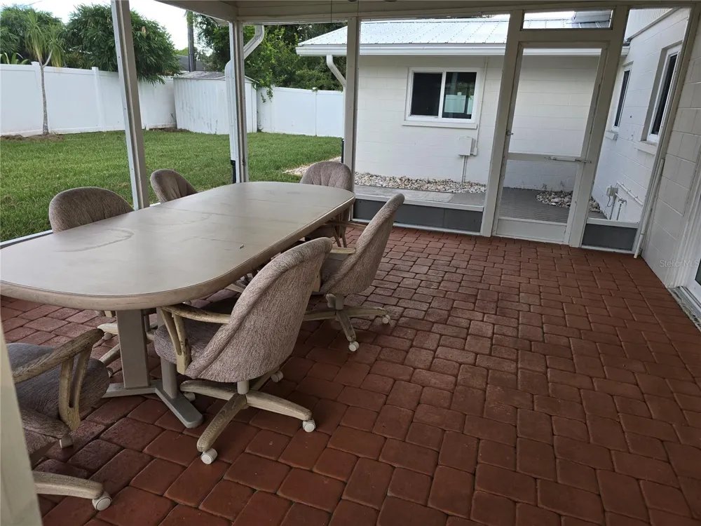 5420 STARWOOD PLACE Sarasota, FL 34232