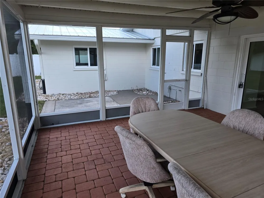5420 STARWOOD PLACE Sarasota, FL 34232