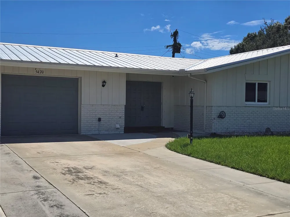 5420 STARWOOD PLACE Sarasota, FL 34232
