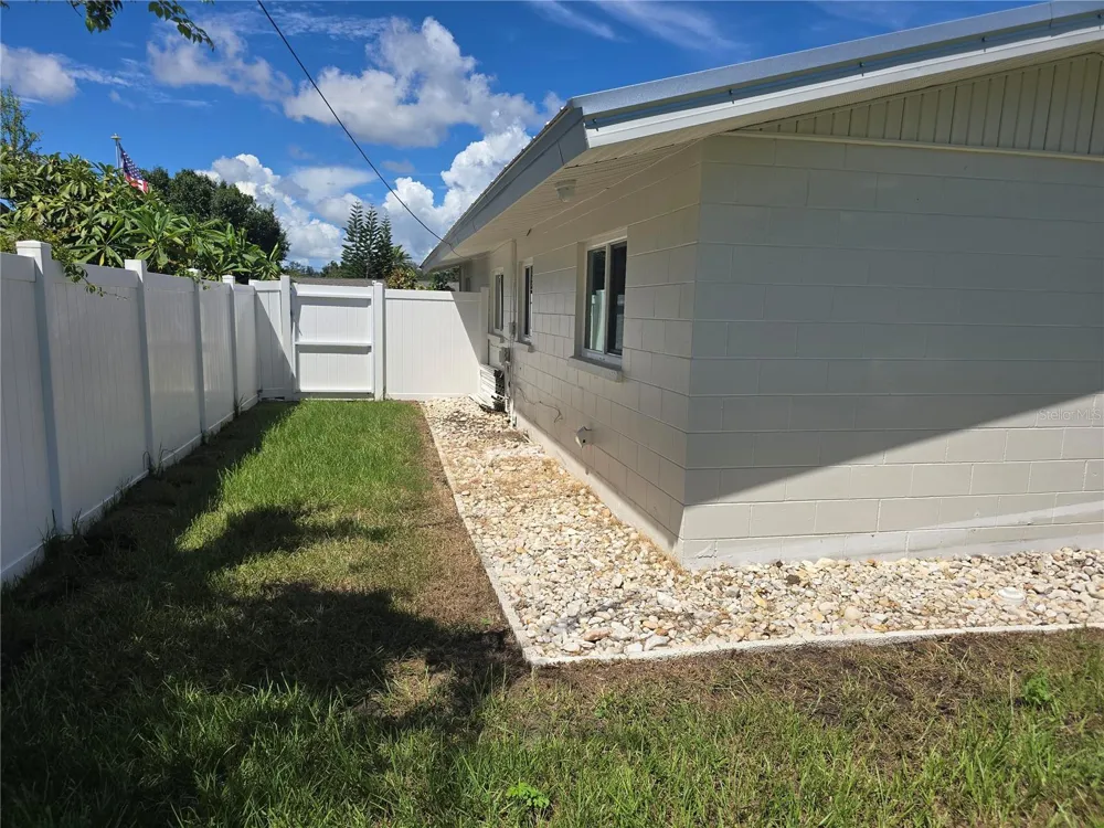 5420 STARWOOD PLACE Sarasota, FL 34232