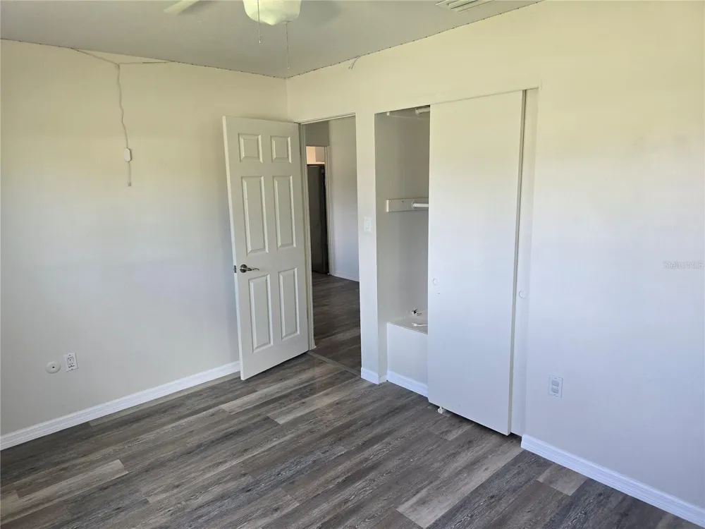 5420 STARWOOD PLACE Sarasota, FL 34232