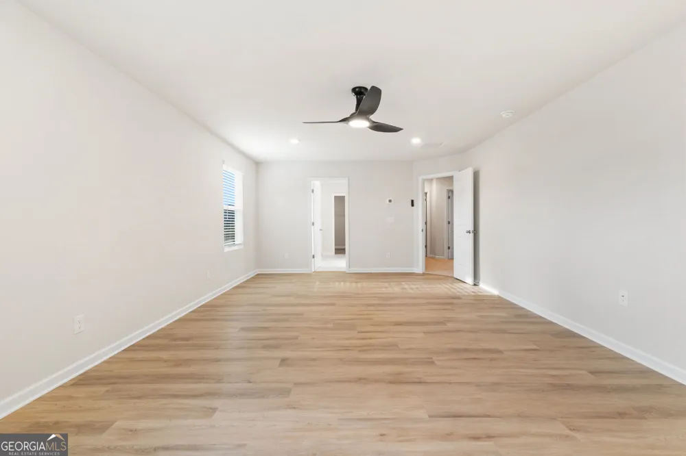 1112 DICKENS RD Greensboro, GA 30642