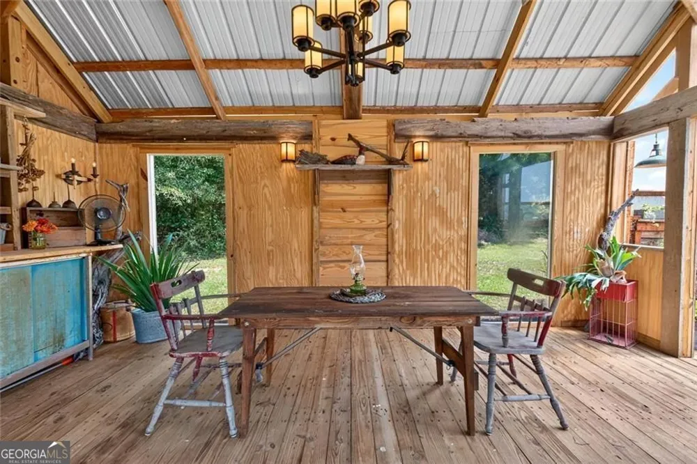961 Birdie RD Griffin, GA 30223