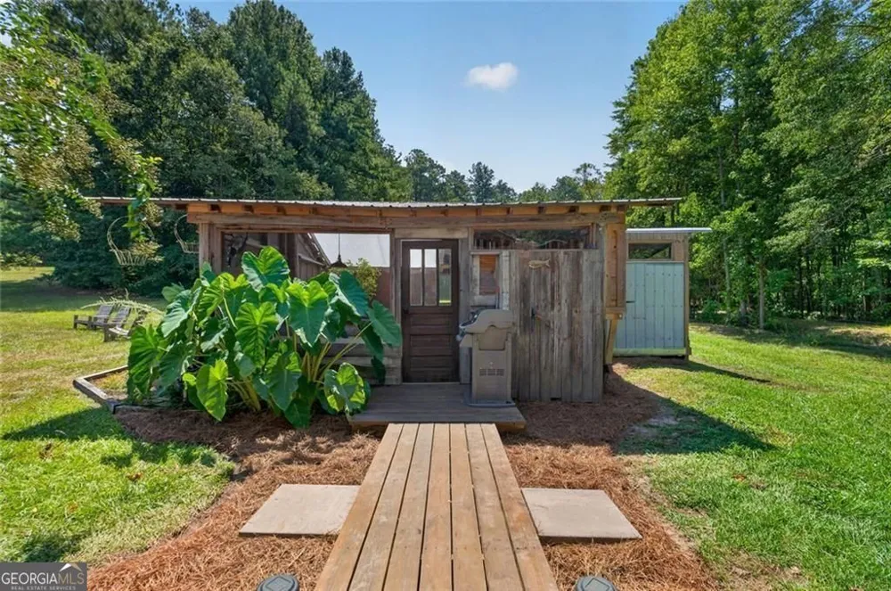 961 Birdie RD Griffin, GA 30223