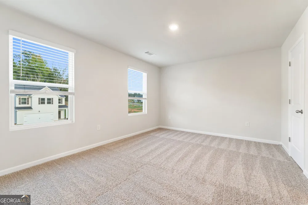 1196 DICKENS RD Greensboro, GA 30642