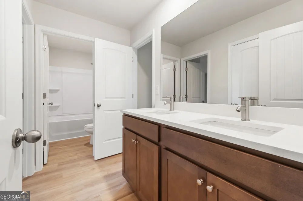 1196 DICKENS RD Greensboro, GA 30642