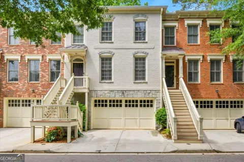 2635 Colgan CT SE