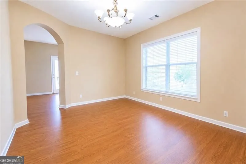 300 Hampton PL Canton, GA 30115