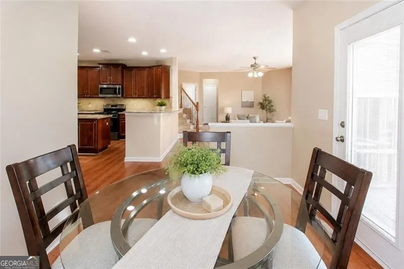 300 Hampton PL Canton, GA 30115