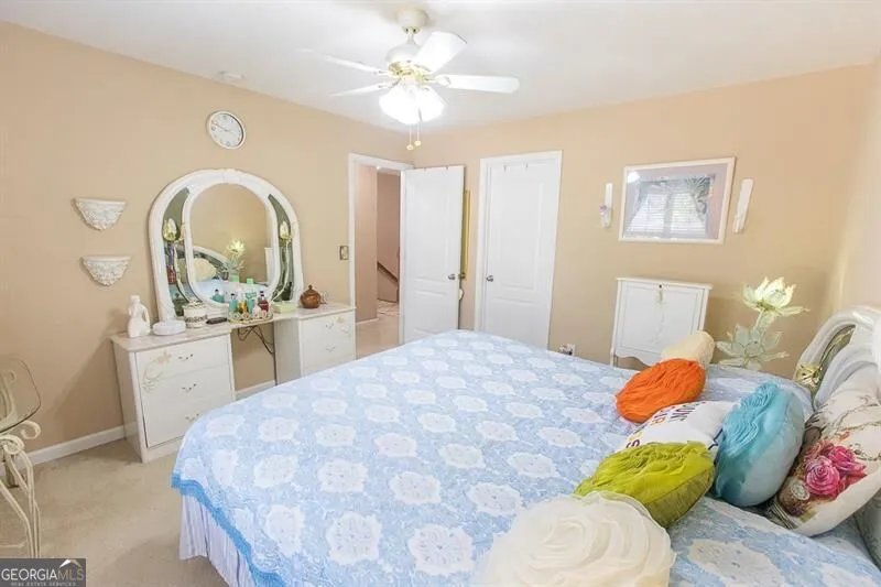 300 Hampton PL Canton, GA 30115