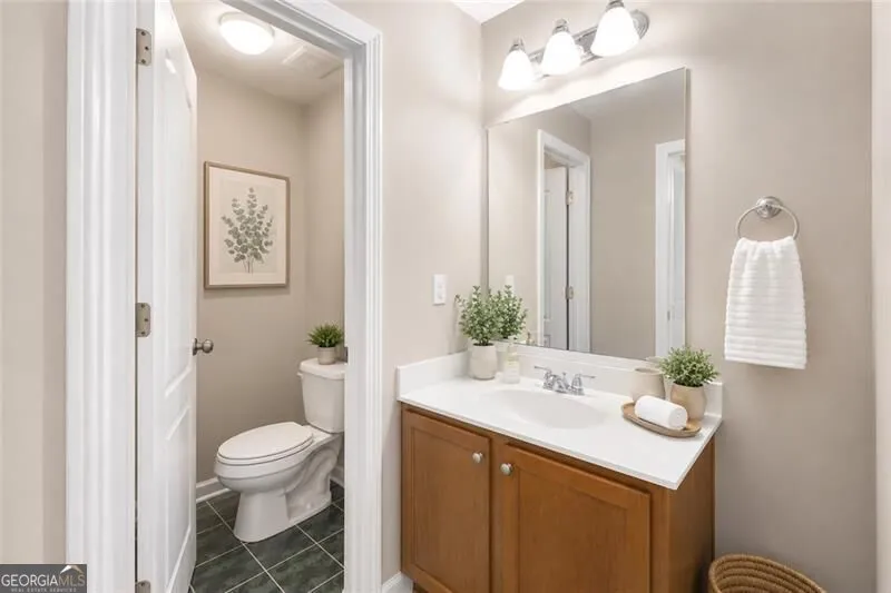 300 Hampton PL Canton, GA 30115