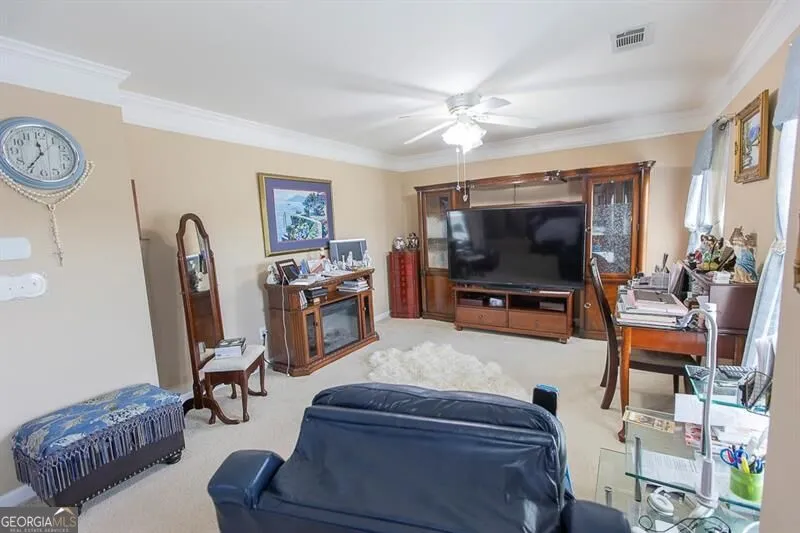 300 Hampton PL Canton, GA 30115