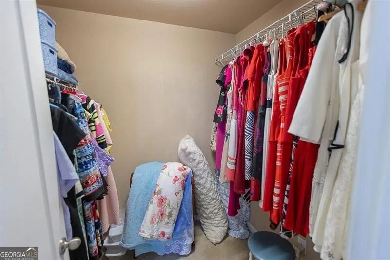 300 Hampton PL Canton, GA 30115