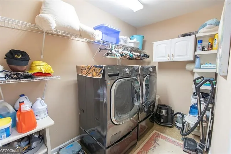 300 Hampton PL Canton, GA 30115