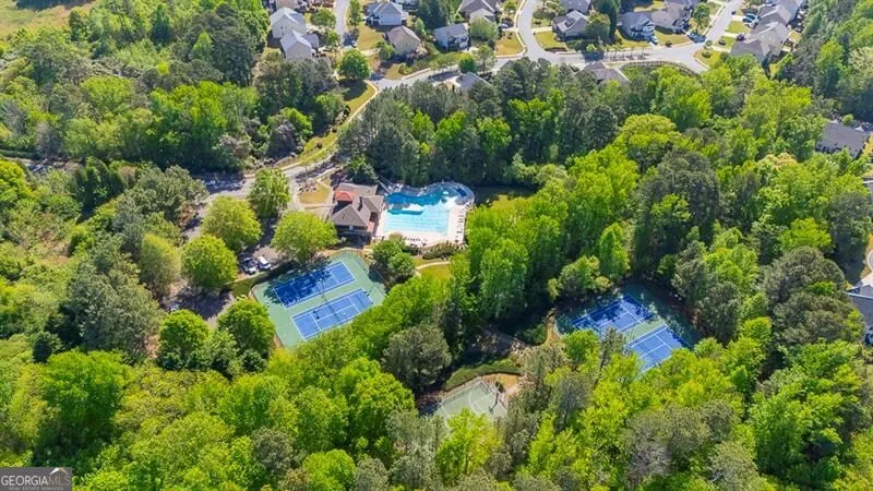 300 Hampton PL Canton, GA 30115