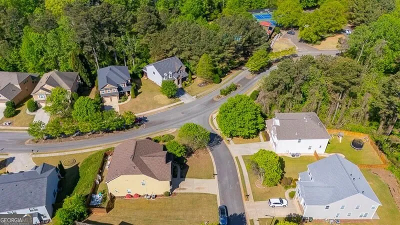 300 Hampton PL Canton, GA 30115