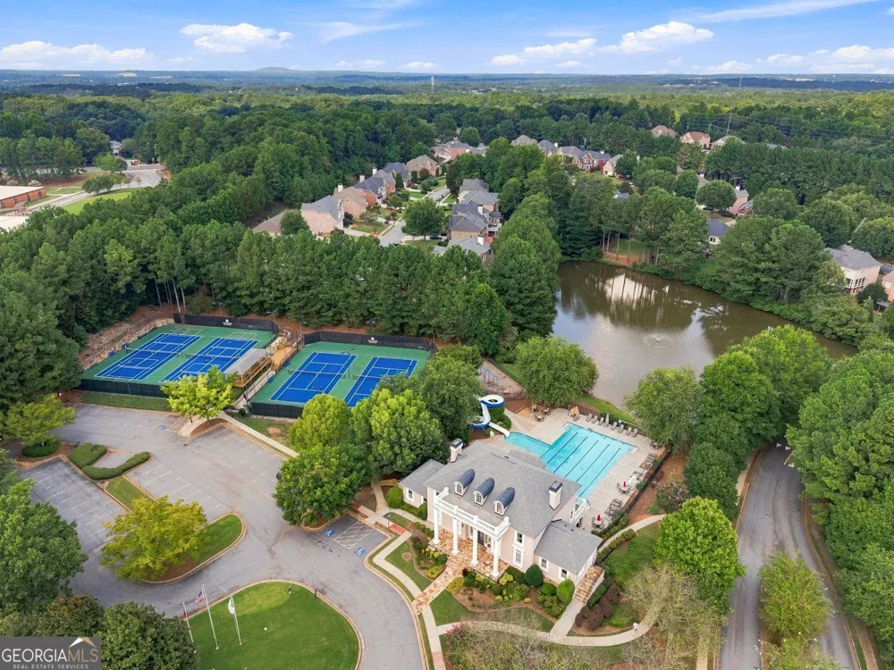 1843 Royal Troon CT Duluth, GA 30097