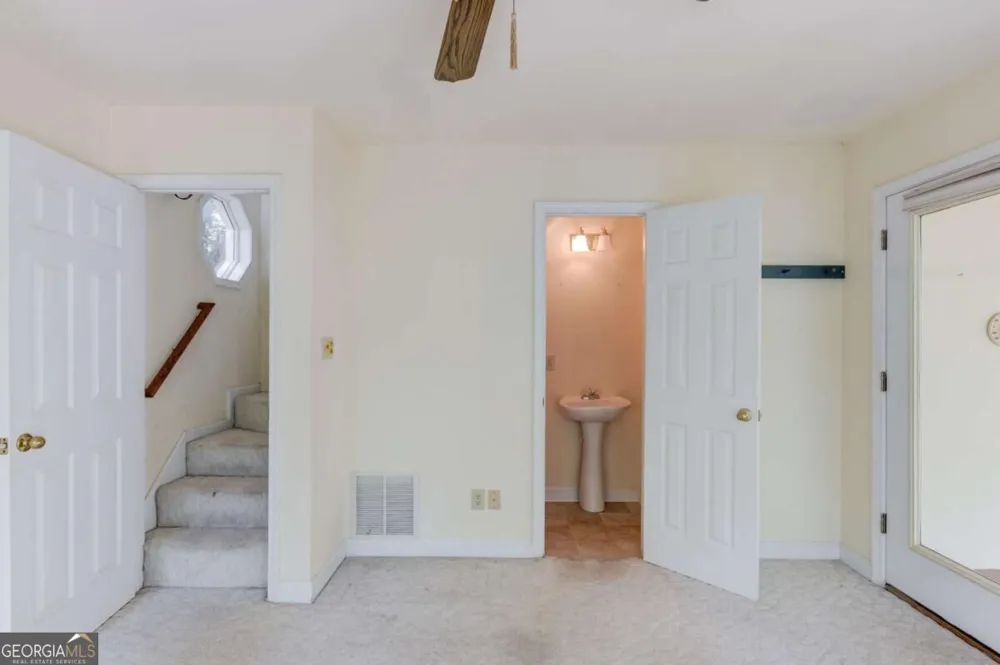 3629 Lakeview DR Gainesville, GA 30501