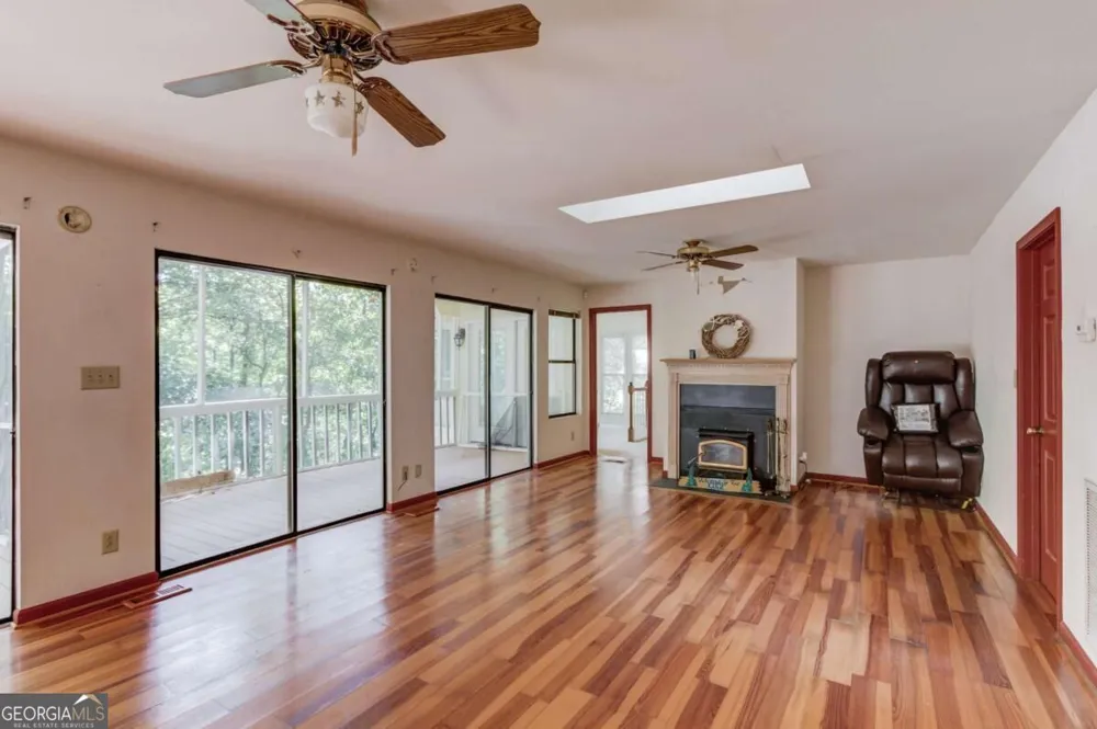 3629 Lakeview DR Gainesville, GA 30501