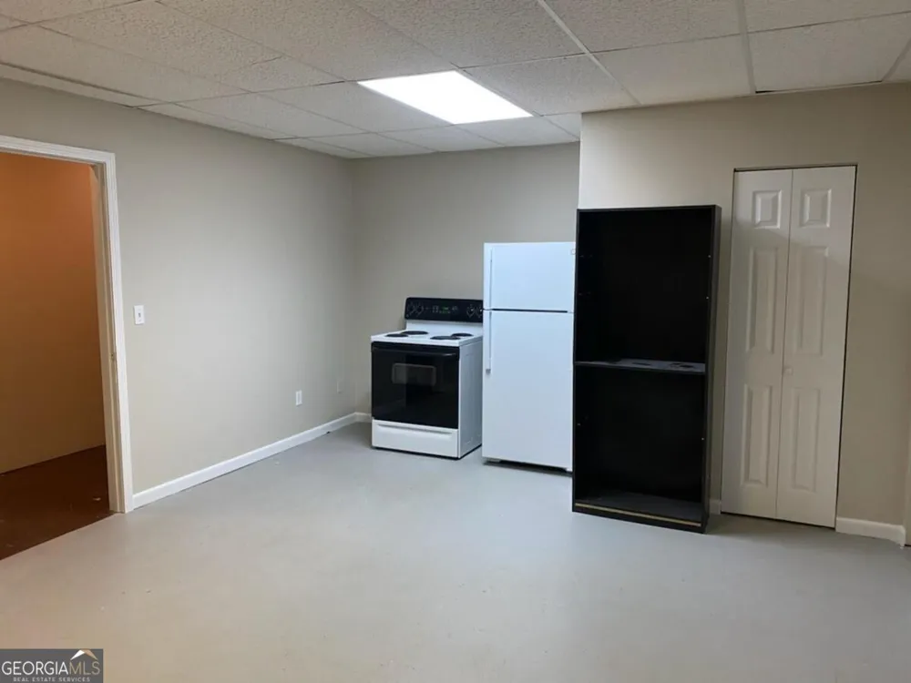 6170 Devonshire DR Flowery Branch, GA 30542
