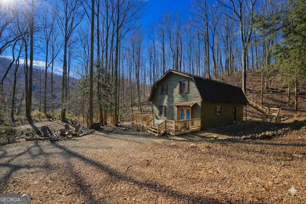 172 Sweetwater RD Blue Ridge, GA 30513