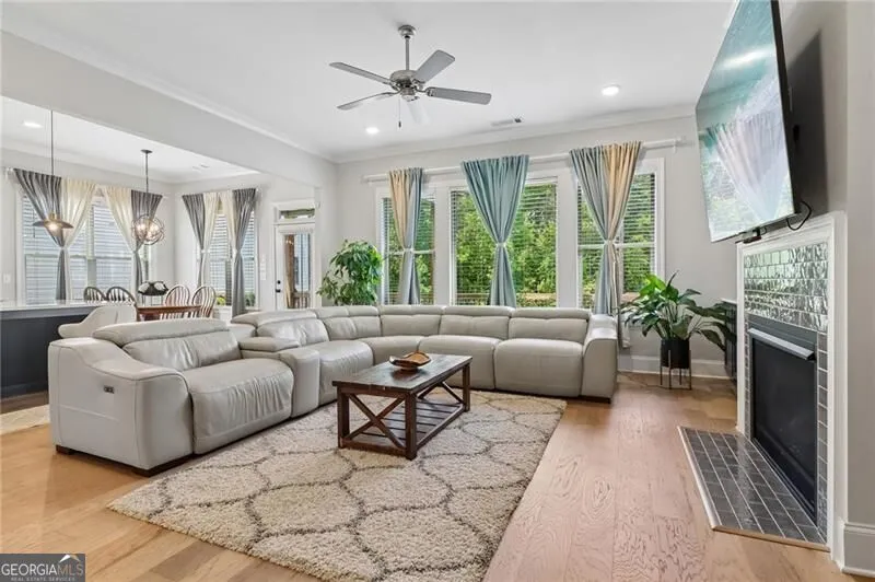 3836 Alice LN Suwanee, GA 30024