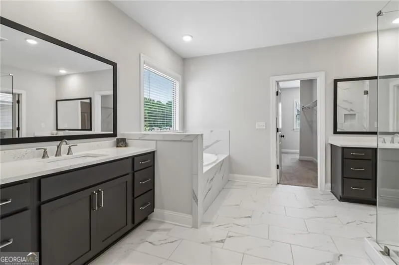 3836 Alice LN Suwanee, GA 30024