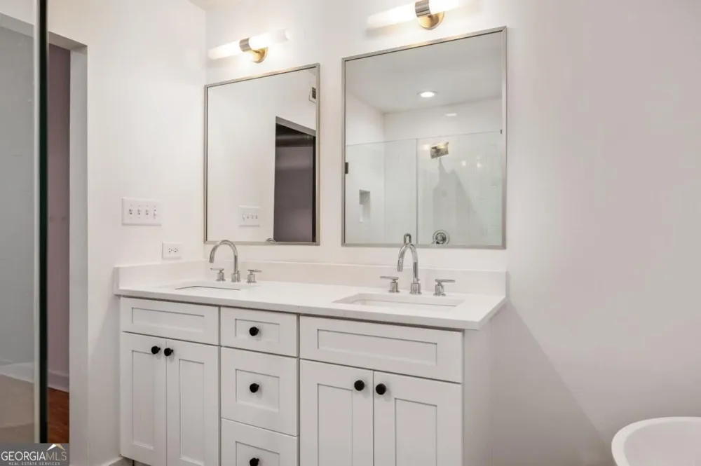 260 18th ST NW Atlanta, GA 30363
