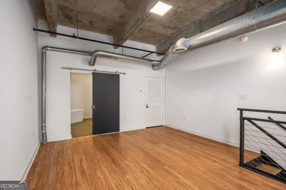260 18th ST NW Atlanta, GA 30363