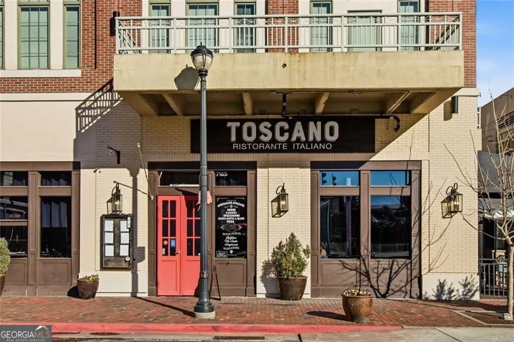 260 18th ST NW Atlanta, GA 30363