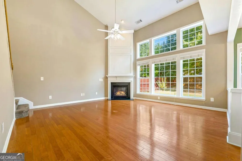 827 Poplar TER Canton, GA 30115