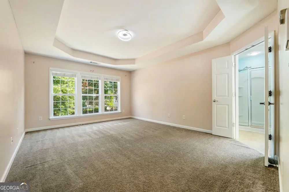 827 Poplar TER Canton, GA 30115