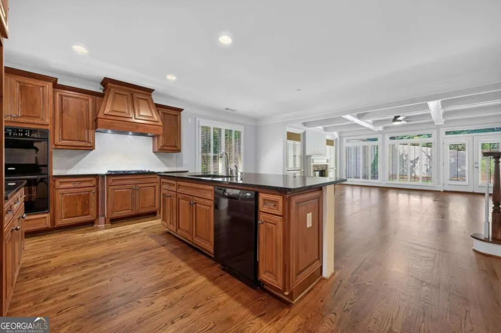 4787 Lakeway PL Alpharetta, GA 30005