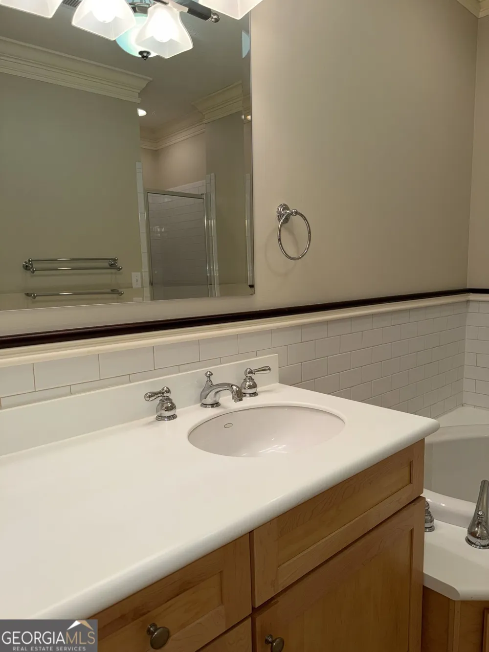 77 Peachtree PL NE Atlanta, GA 30309