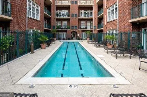 77 Peachtree PL NE Atlanta, GA 30309