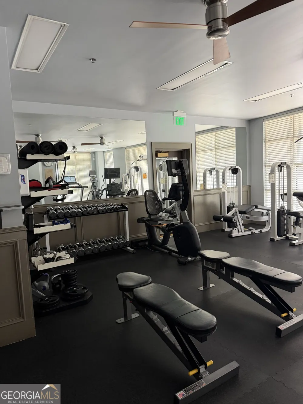 77 Peachtree PL NE Atlanta, GA 30309