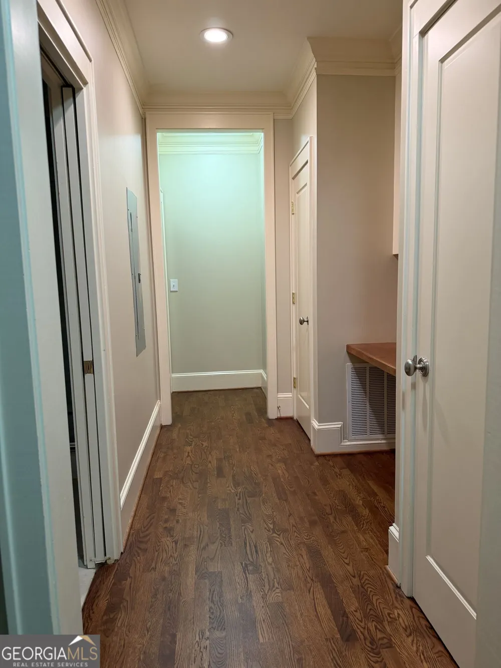 77 Peachtree PL NE Atlanta, GA 30309