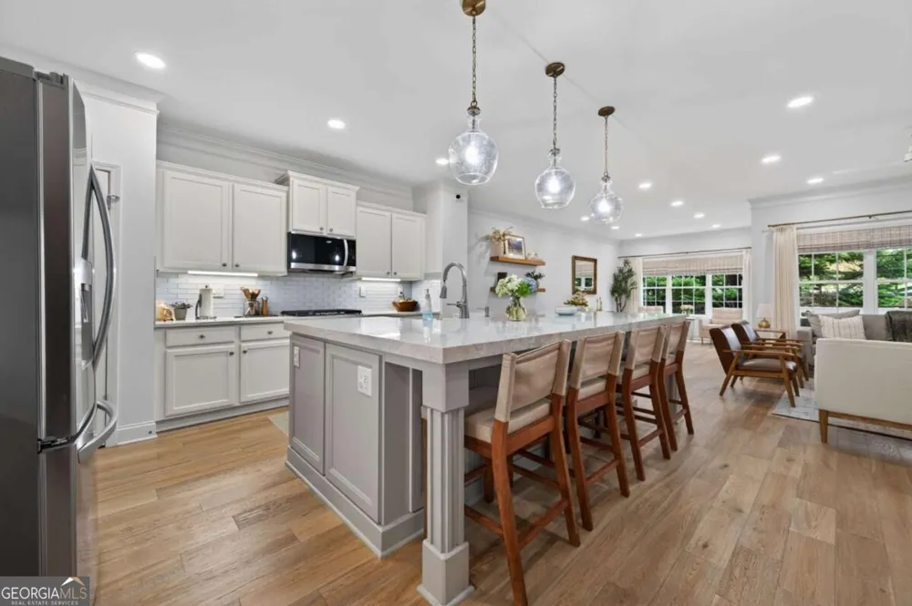 3880 Fairhill PT Alpharetta, GA 30004