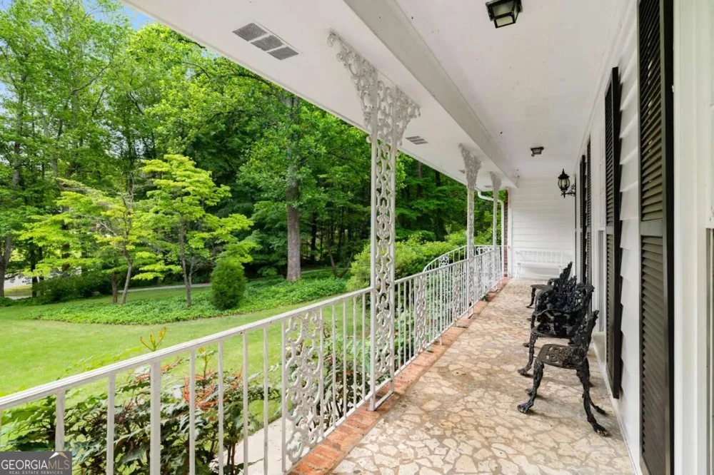 4670 Windsor DR SW Smyrna, GA 30082