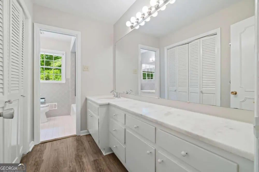 4670 Windsor DR SW Smyrna, GA 30082