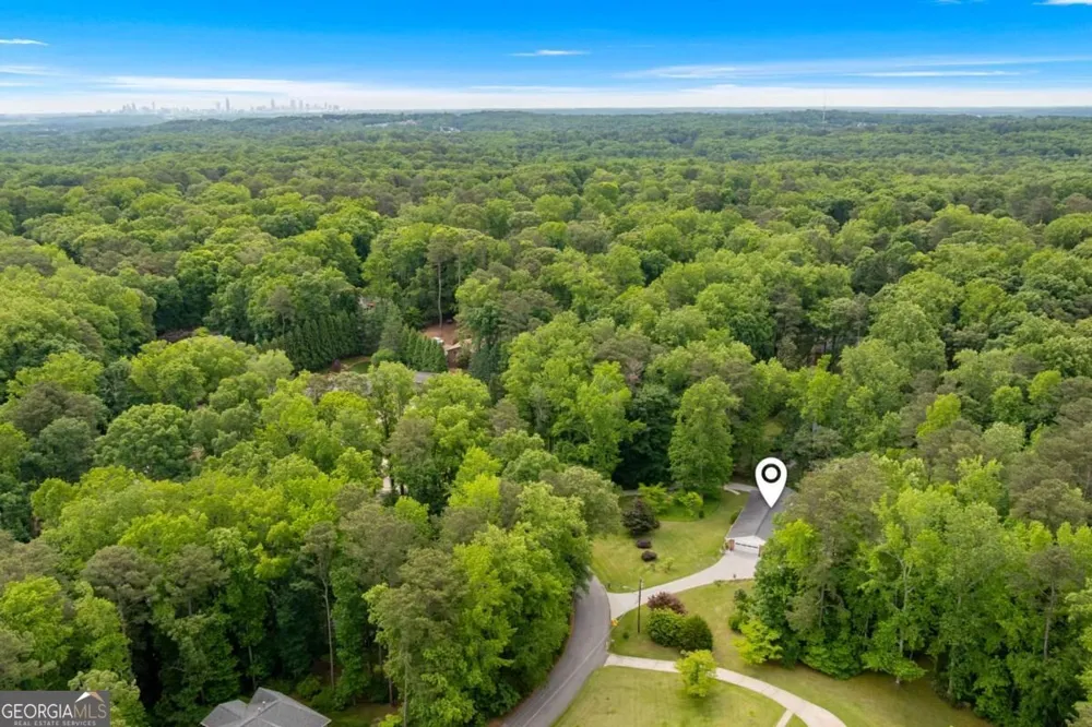 4670 Windsor DR SW Smyrna, GA 30082