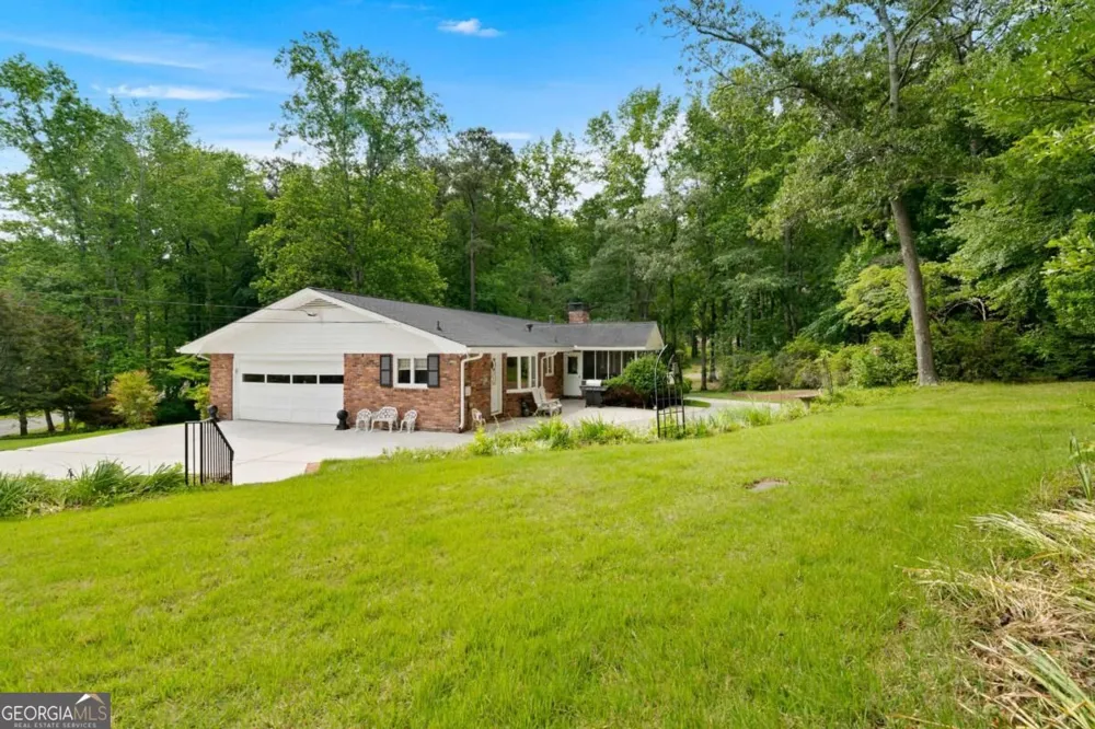 4670 Windsor DR SW Smyrna, GA 30082