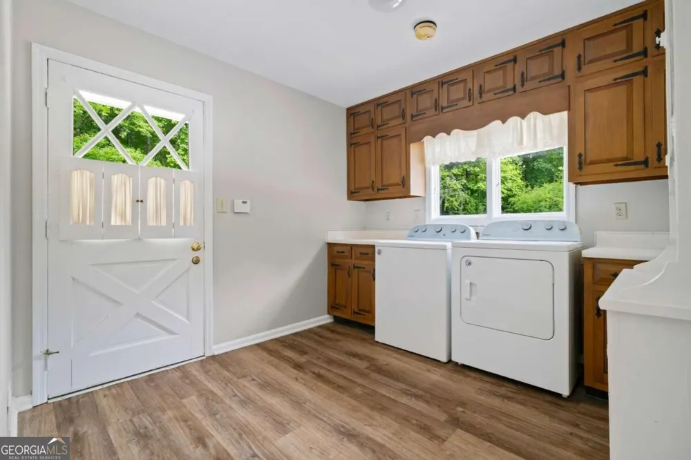 4670 Windsor DR SW Smyrna, GA 30082